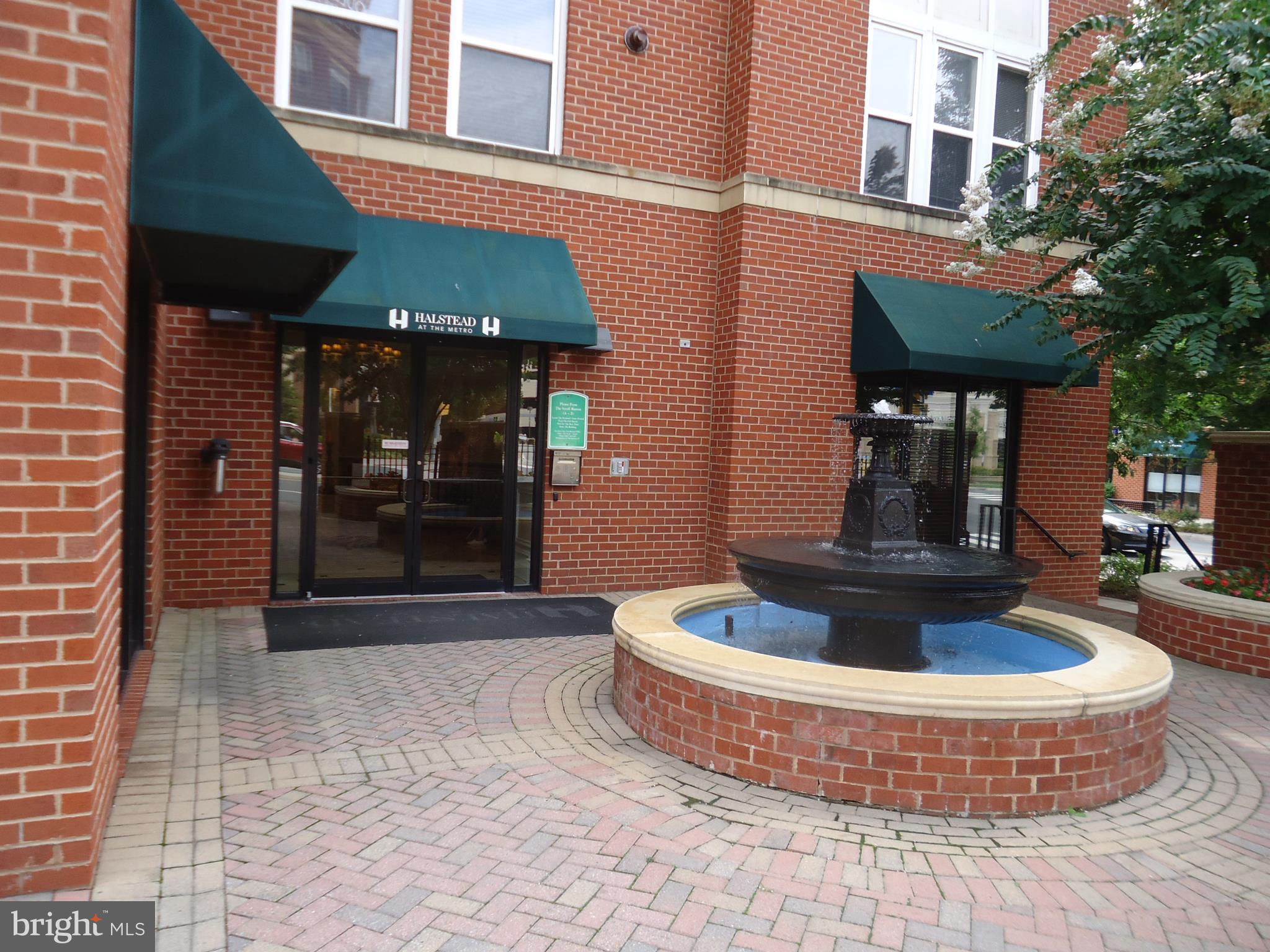 HALSTEAD AT THE METRO - Residential