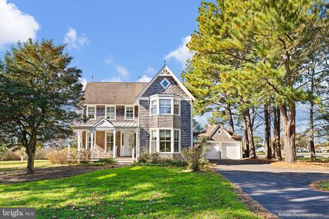 Photo of 58 Daisey Avenue, OCEAN VIEW, DE 19970 (MLS # DESU2110924)