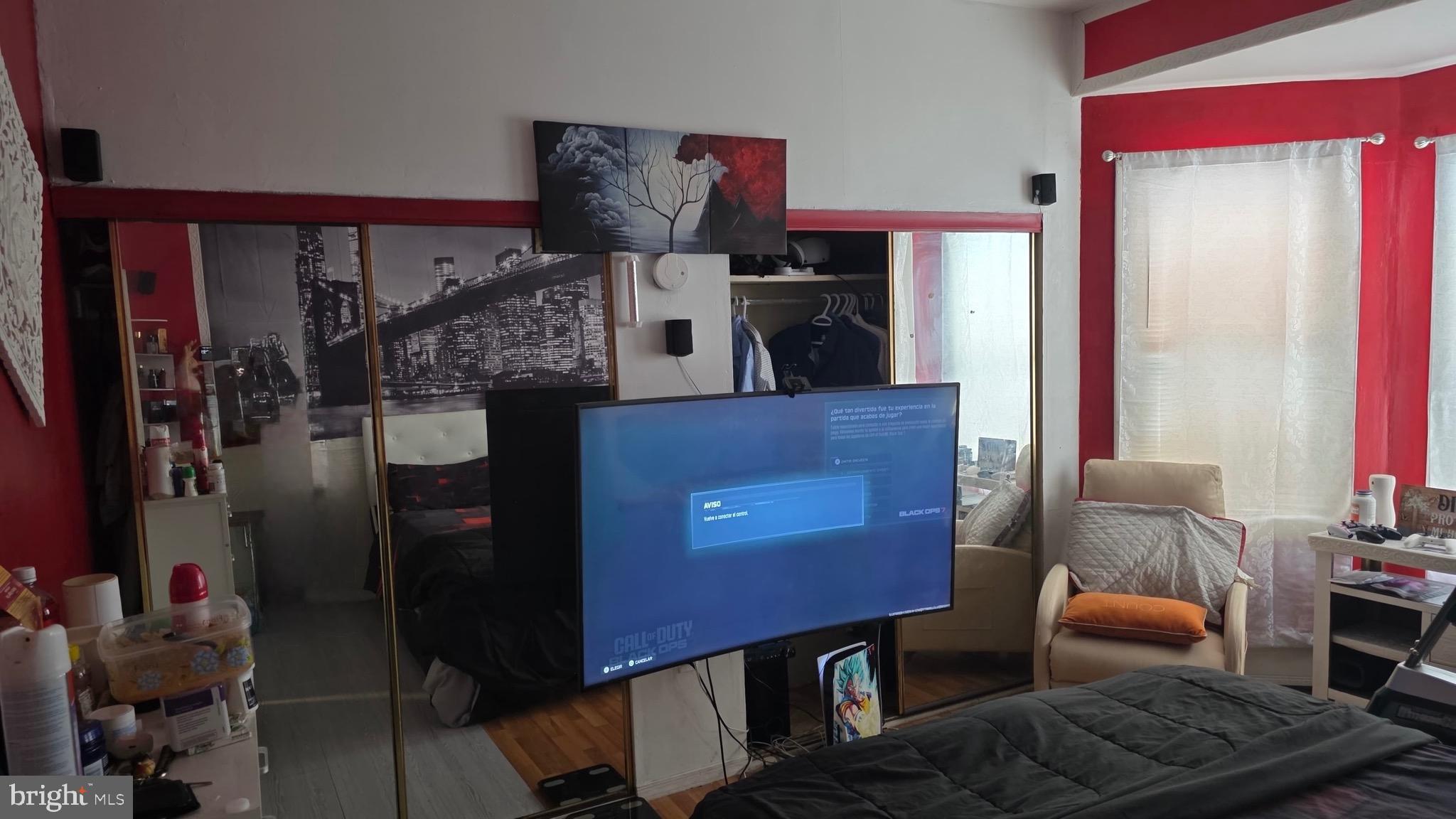 PHILADELPHIA - Residential