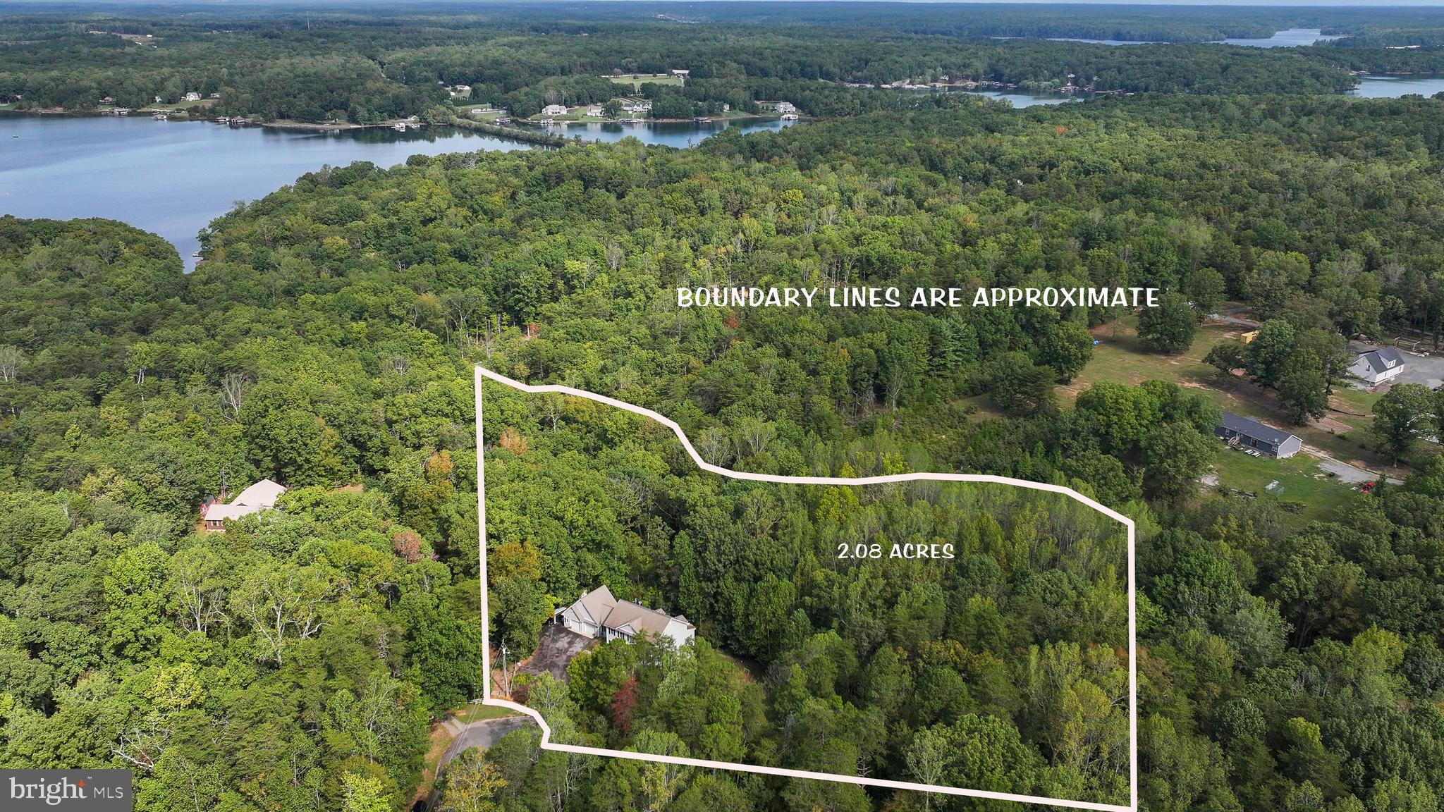 PINE HARBOUR - Residential