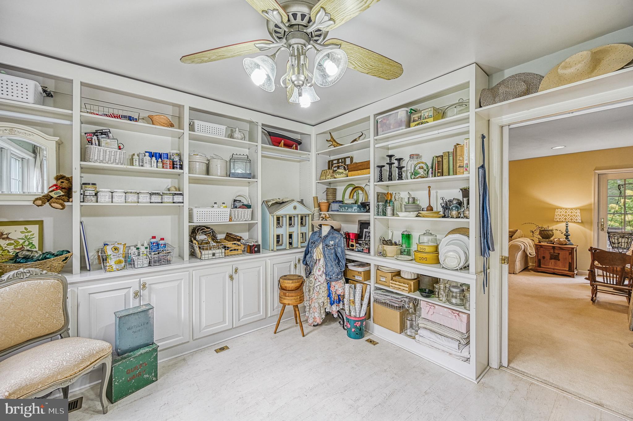 PINE HARBOUR - Residential