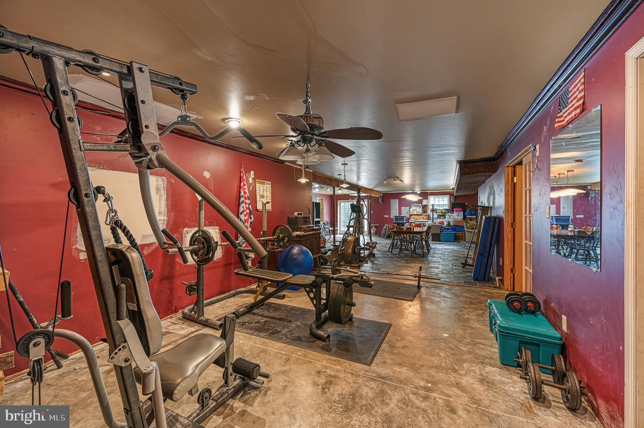 PINE HARBOUR - Residential