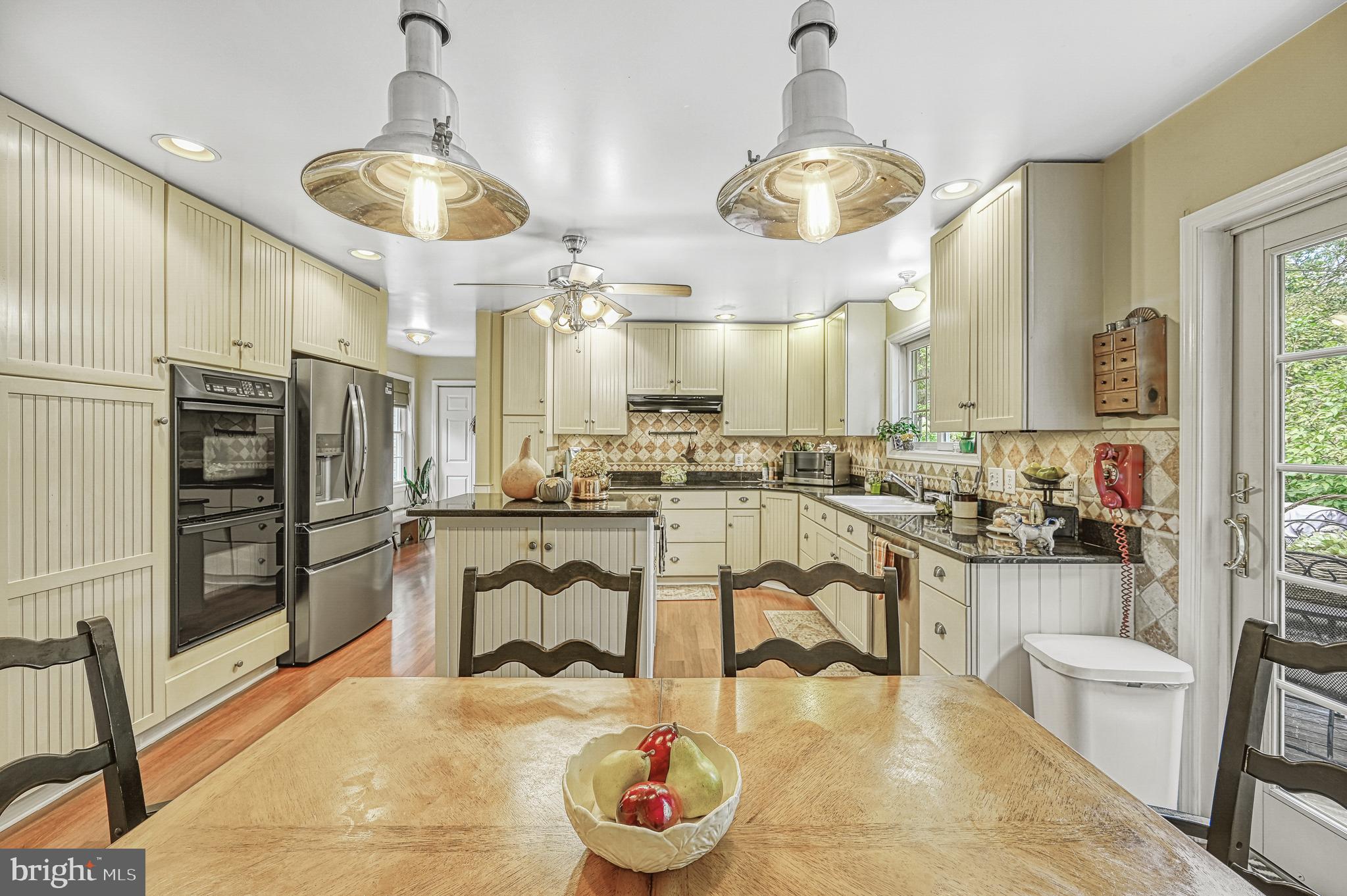 PINE HARBOUR - Residential