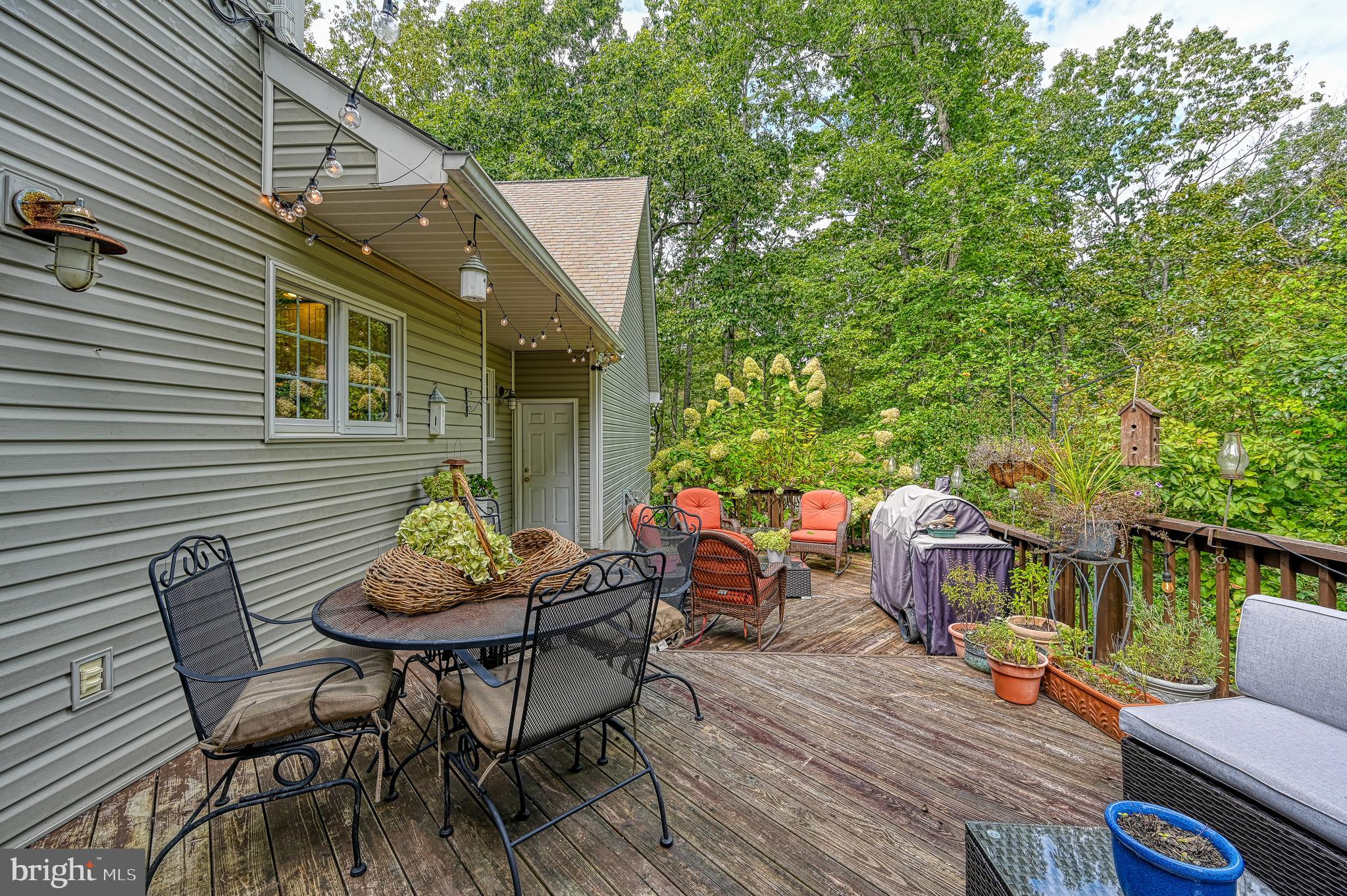 PINE HARBOUR - Residential