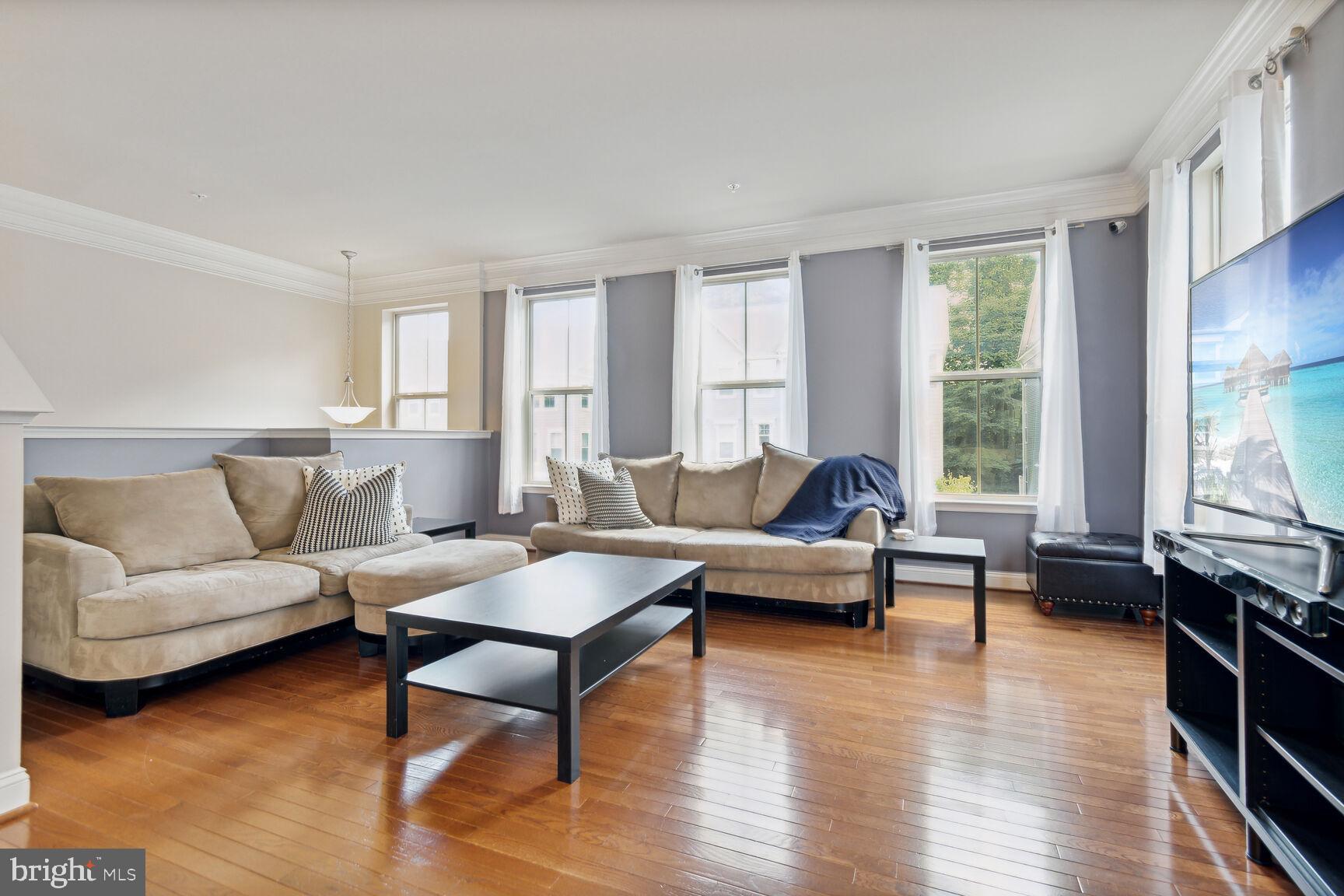 LAYHILL OVERLOOK - Residential