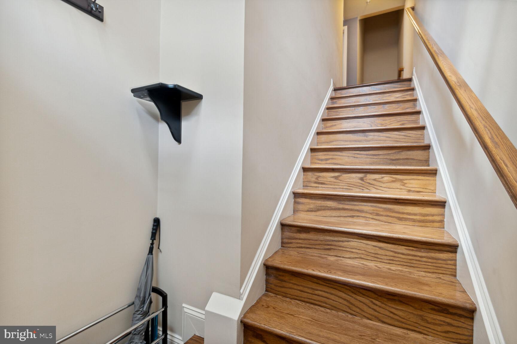 LAYHILL OVERLOOK - Residential