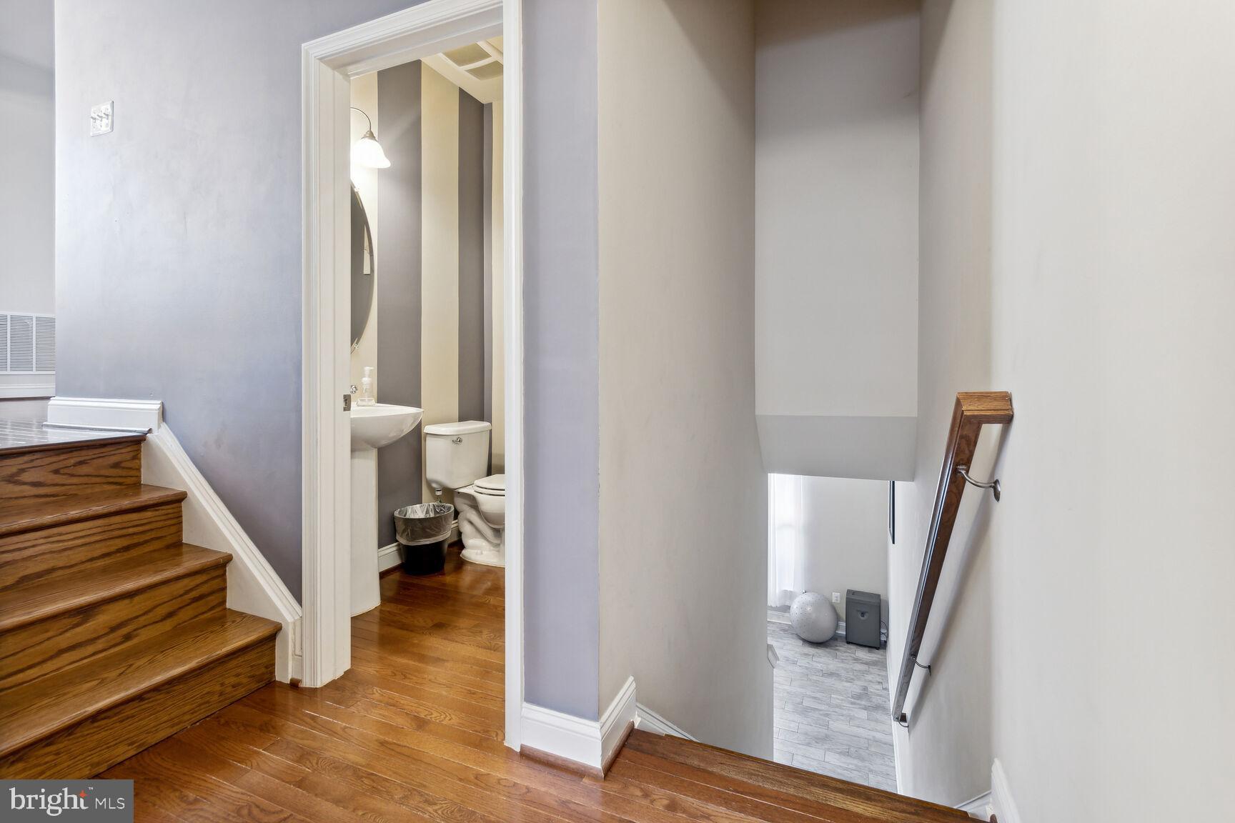 LAYHILL OVERLOOK - Residential