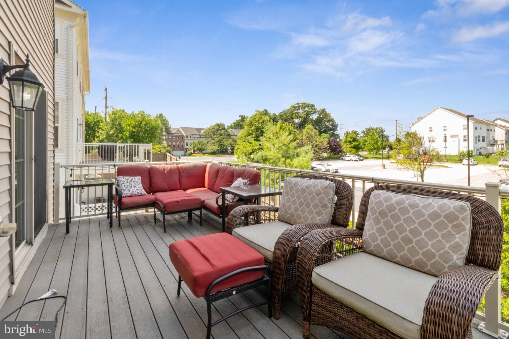 LAYHILL OVERLOOK - Residential