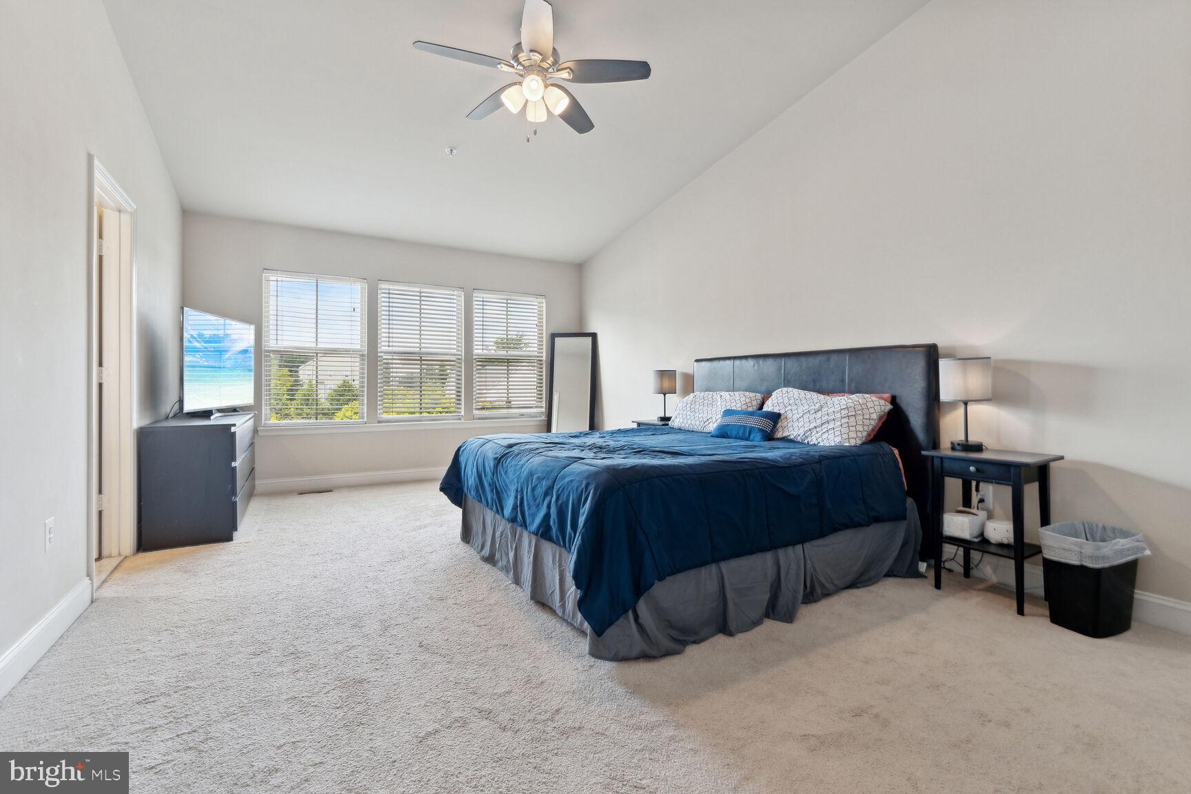 LAYHILL OVERLOOK - Residential