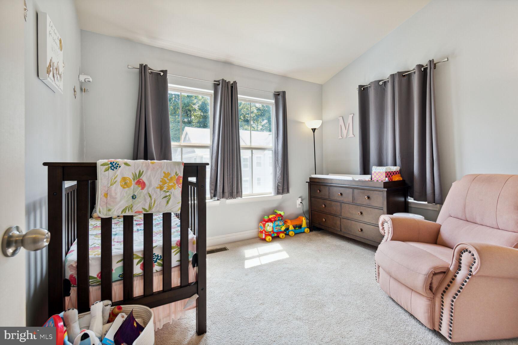 LAYHILL OVERLOOK - Residential