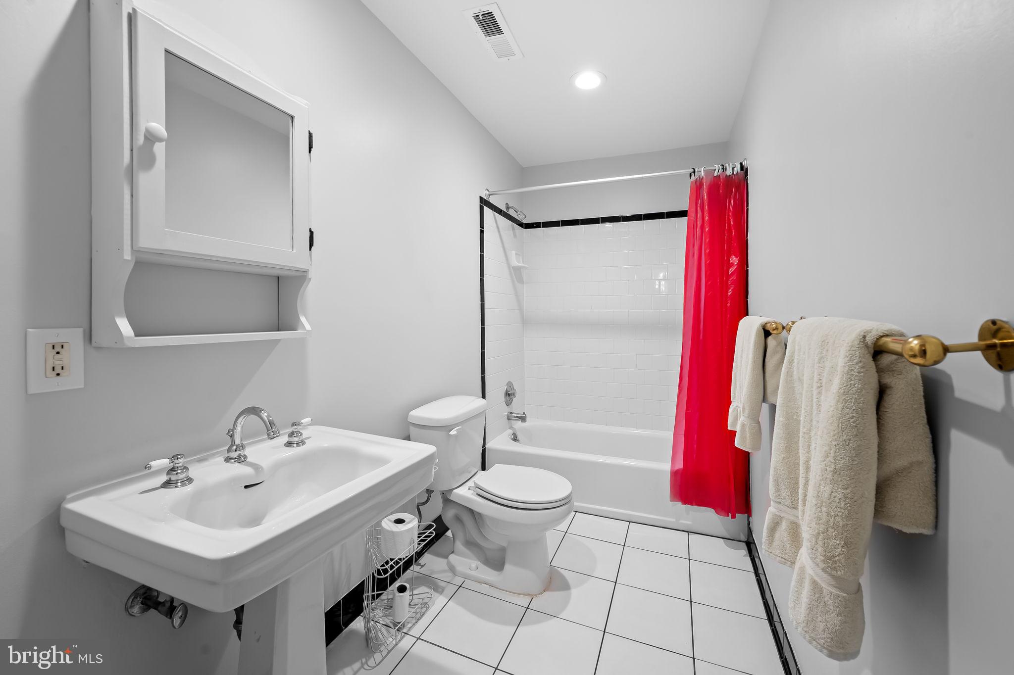 RIDERWOOD - Residential