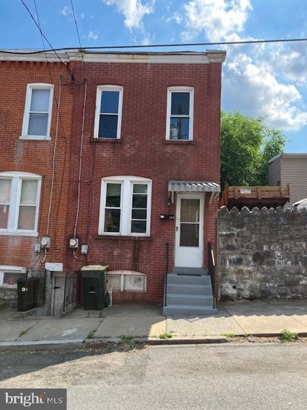 Photo of 134 Laurel Street, Lancaster, PA 17603 (MLS # PALA2051778)