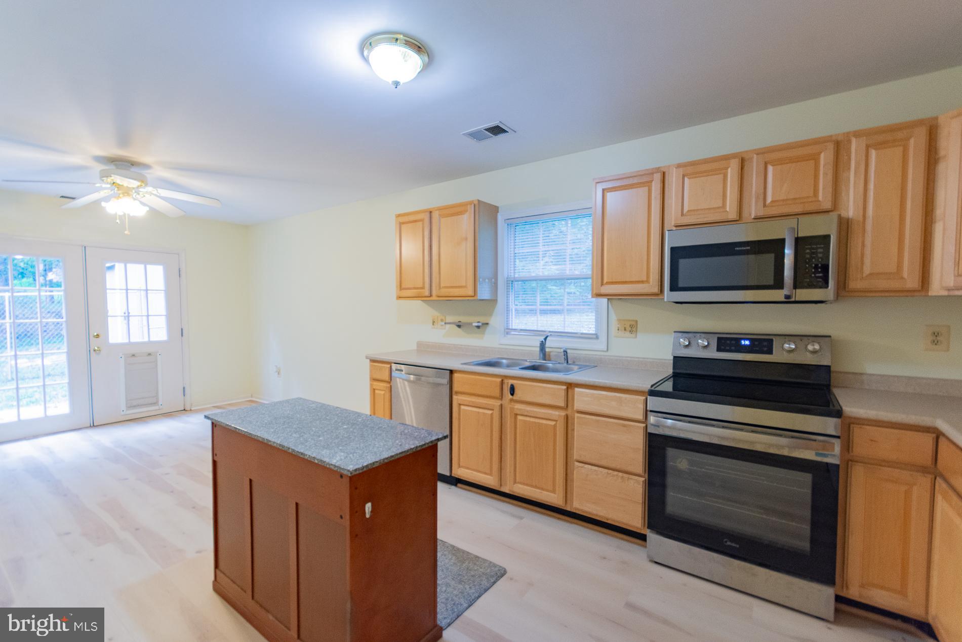 SHANNONDALE - Residential