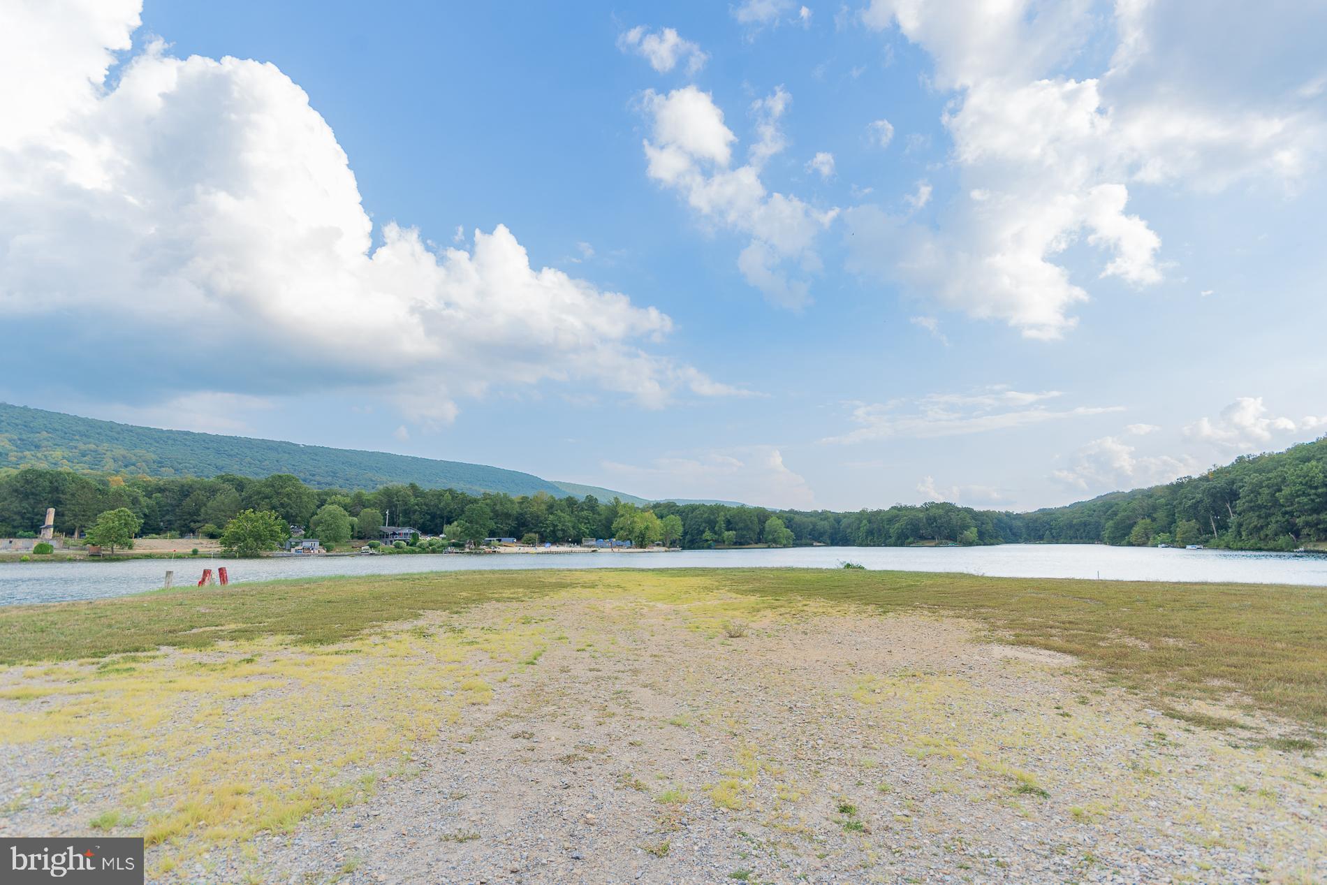 SHANNONDALE - Residential