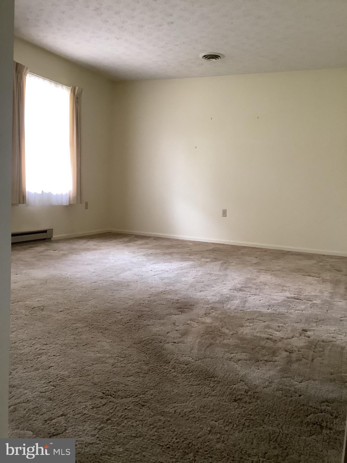 BRIARWOOD - Residential