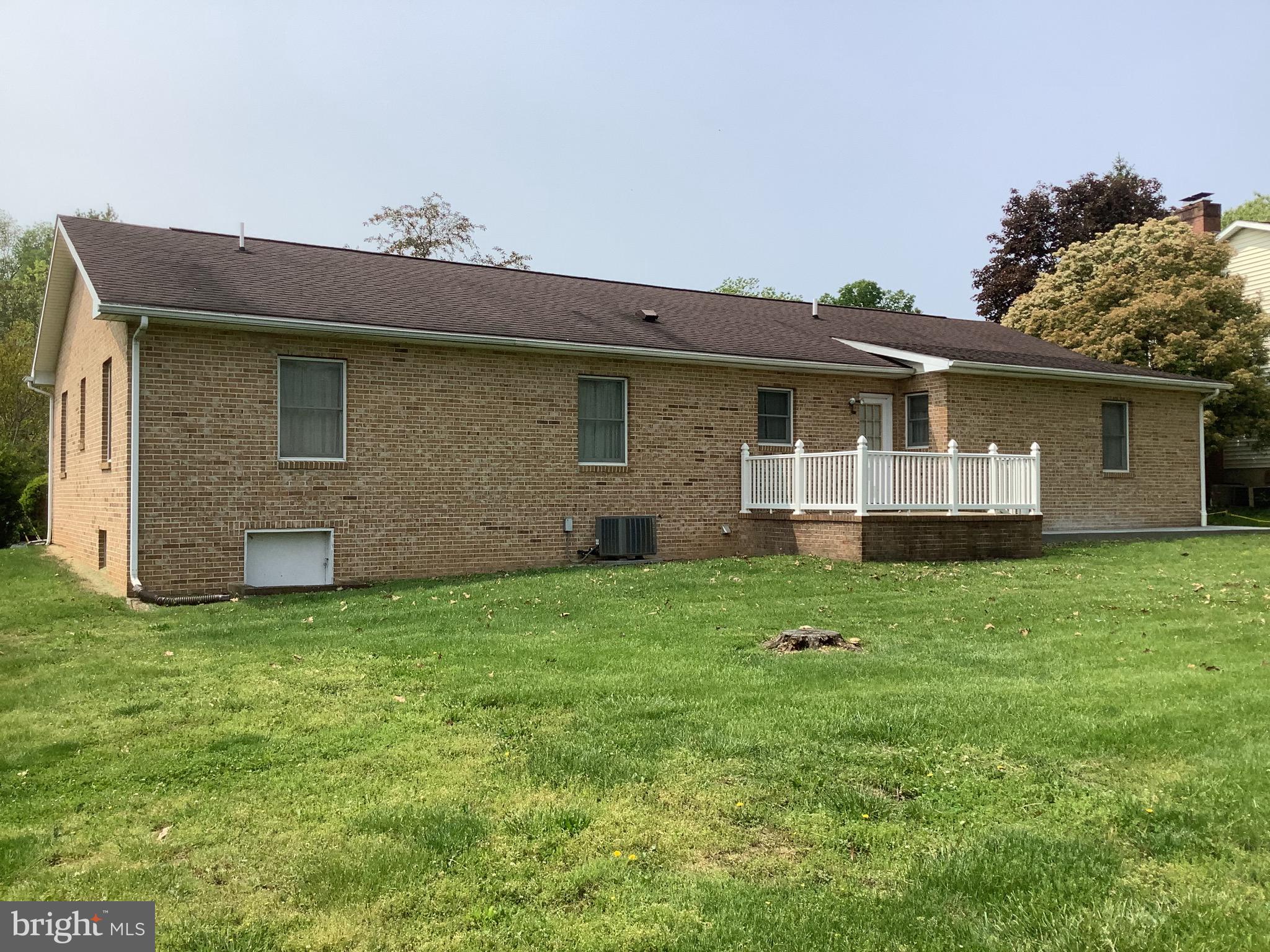 BRIARWOOD - Residential