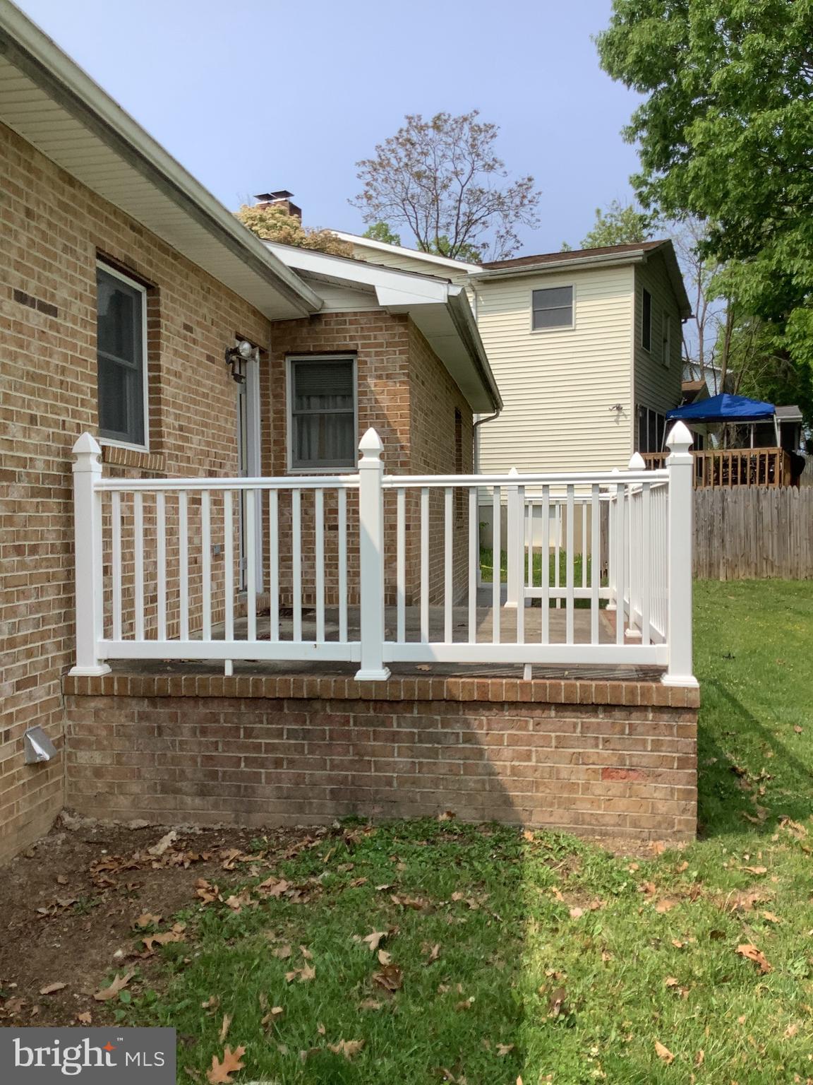 BRIARWOOD - Residential