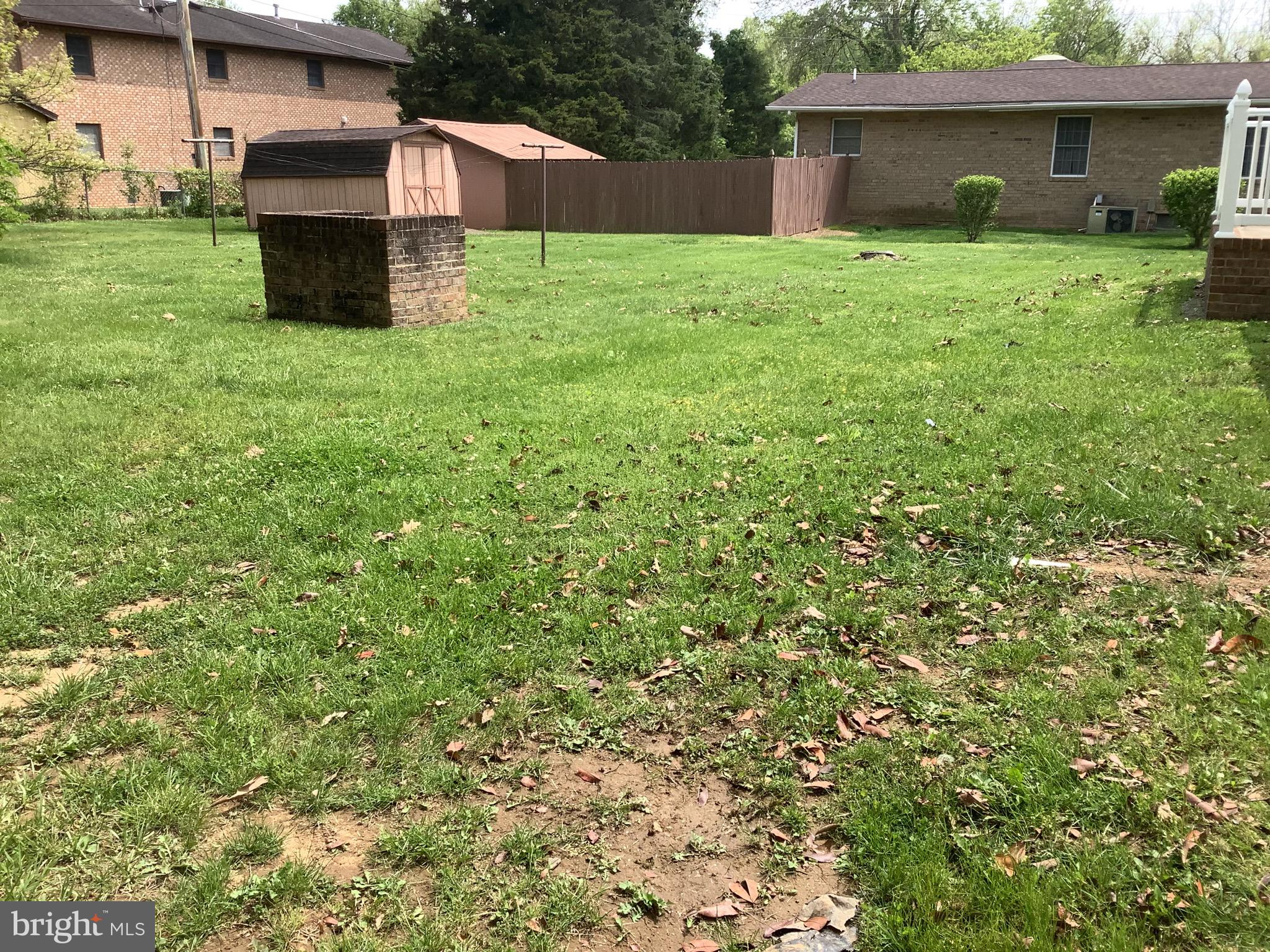 BRIARWOOD - Residential