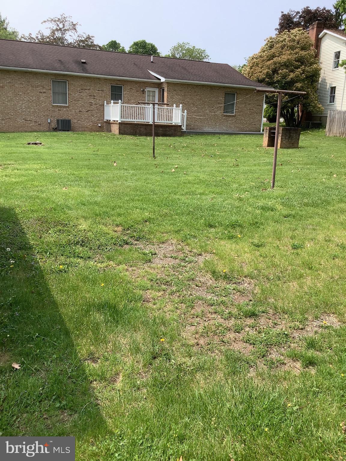 BRIARWOOD - Residential