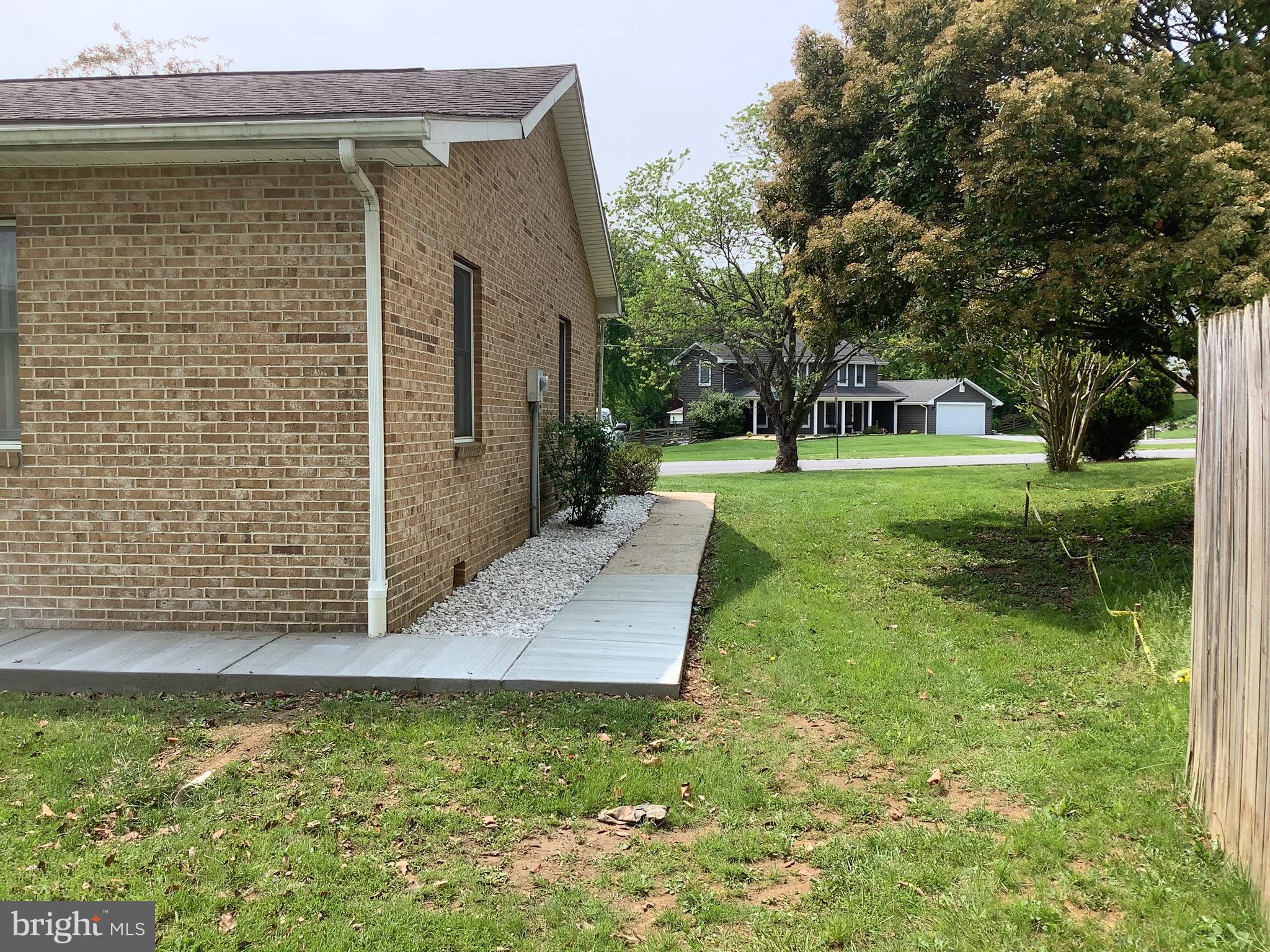 BRIARWOOD - Residential