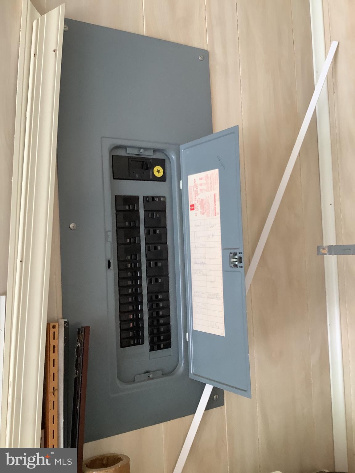 BRIARWOOD - Residential