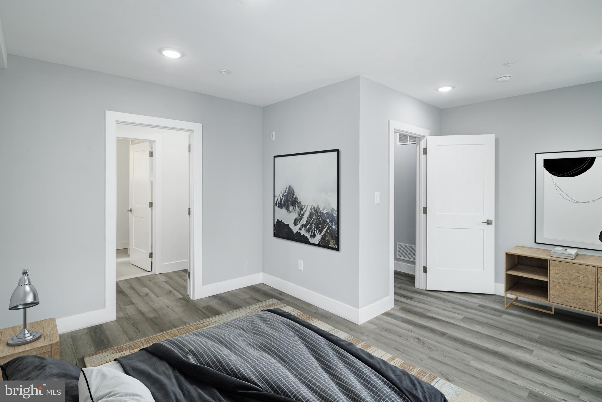 EAST KENSINGTON - Residential Income