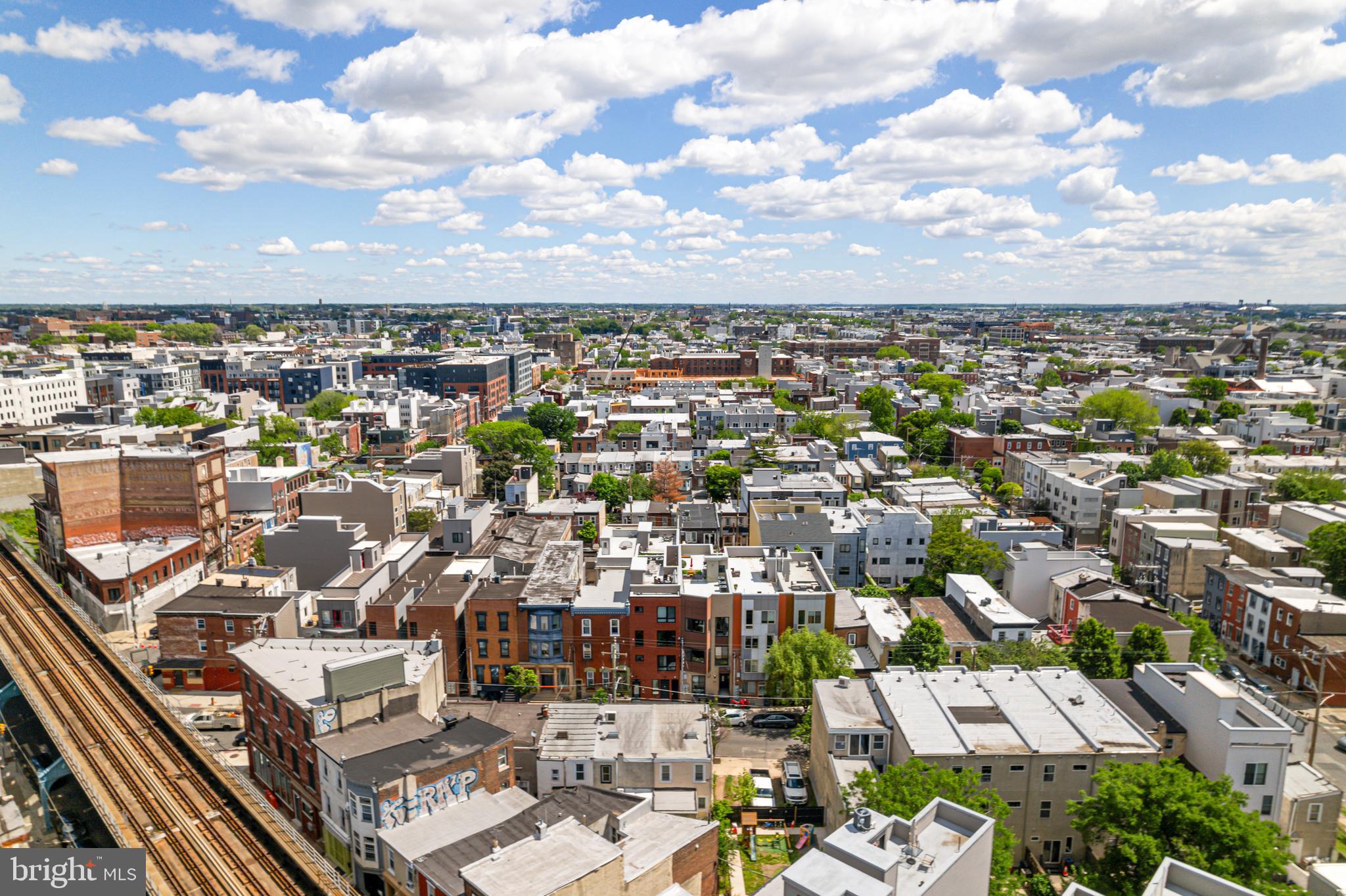 EAST KENSINGTON - Residential Income