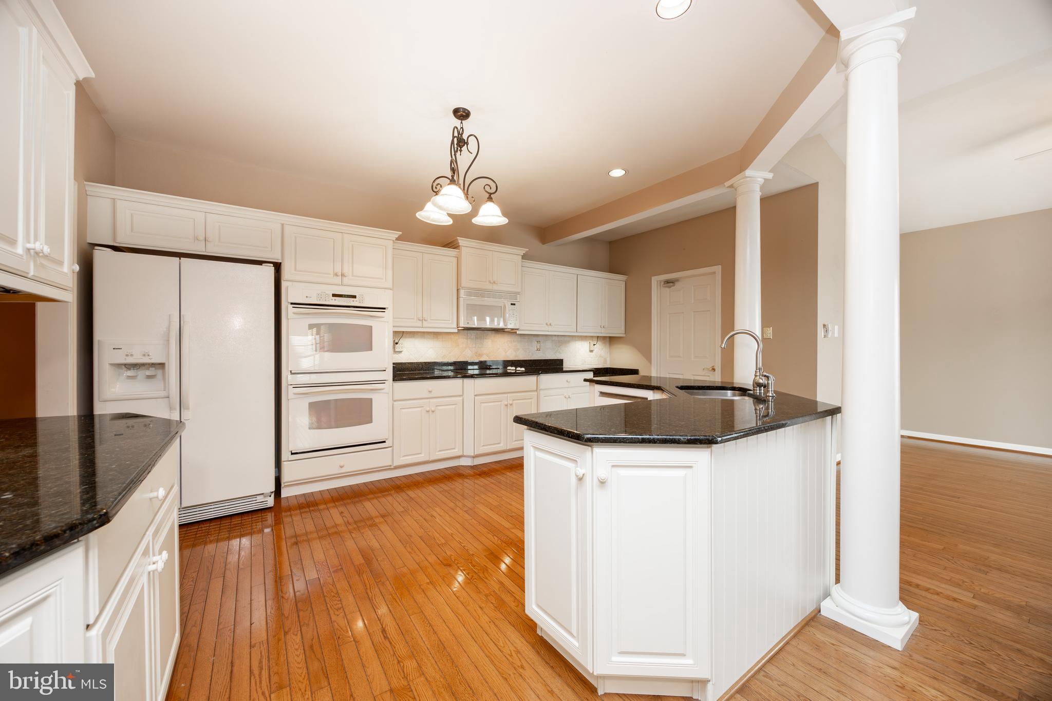 EAGLEVIEW - Residential