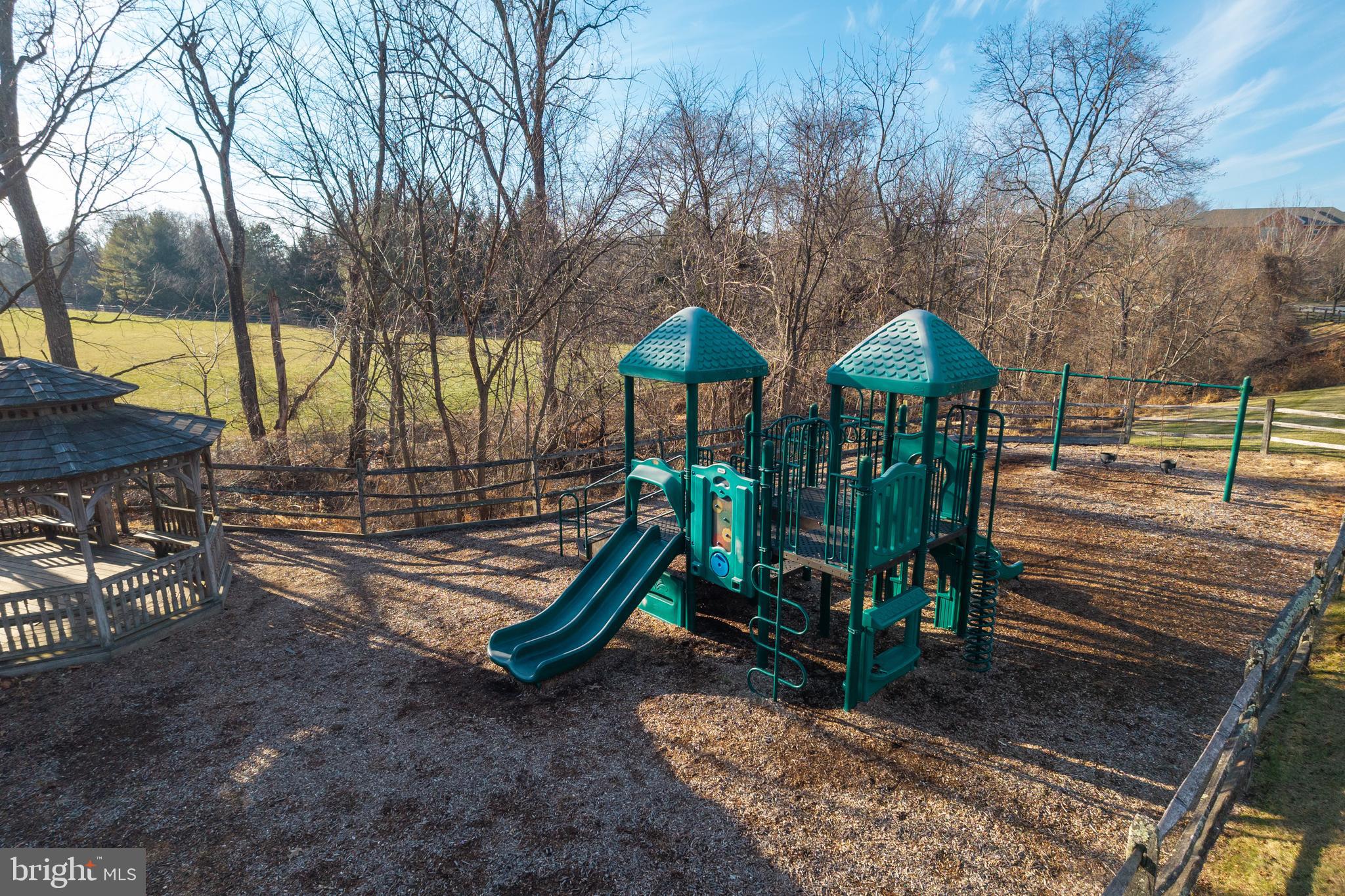 EAGLEVIEW - Residential