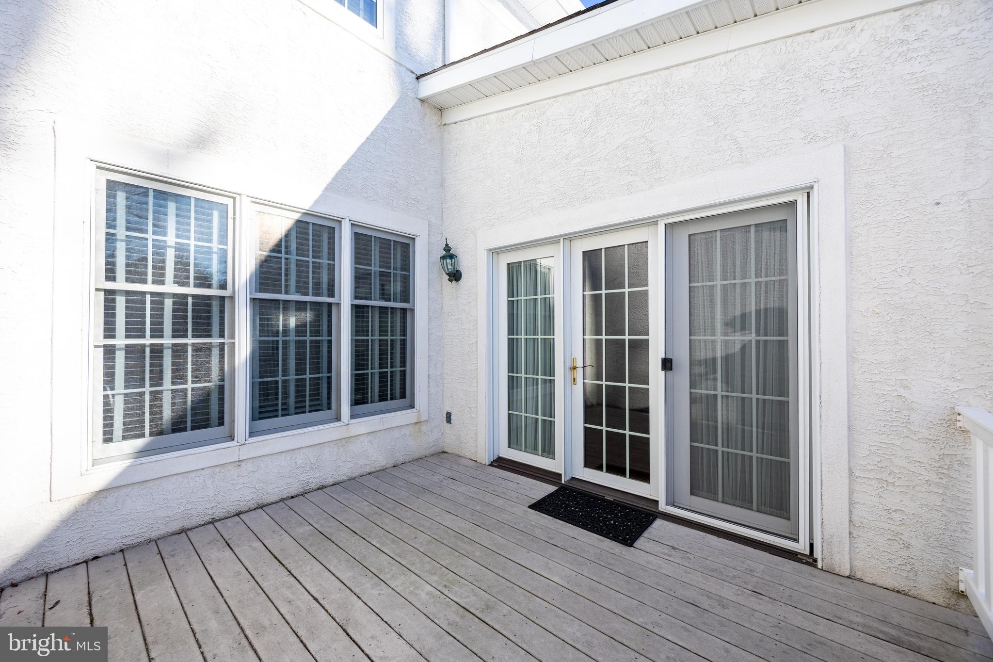 EAGLEVIEW - Residential