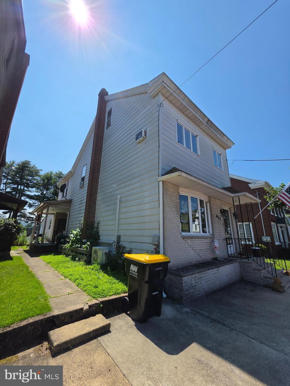 417 MCKNIGHT STREET