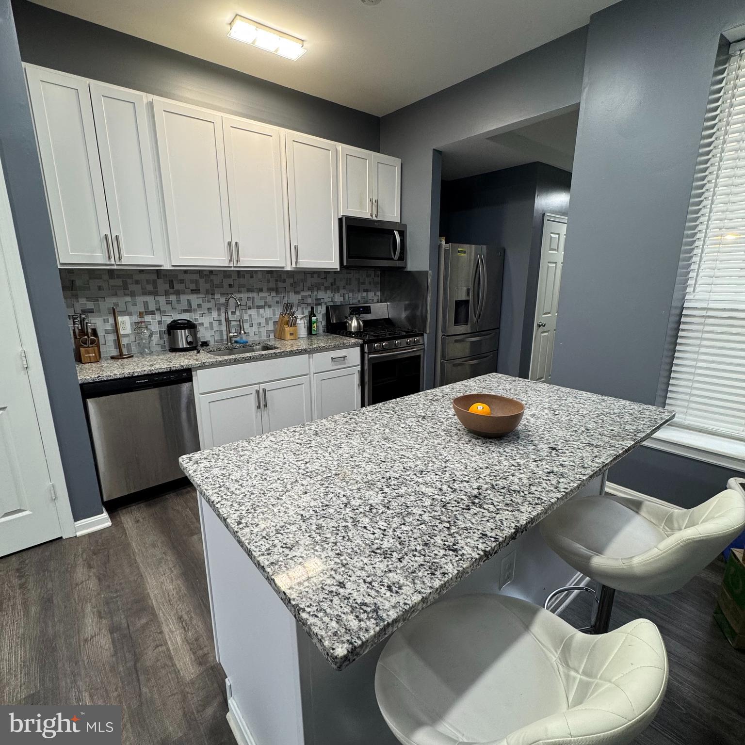 2017 E BALTIMORE STREET 1