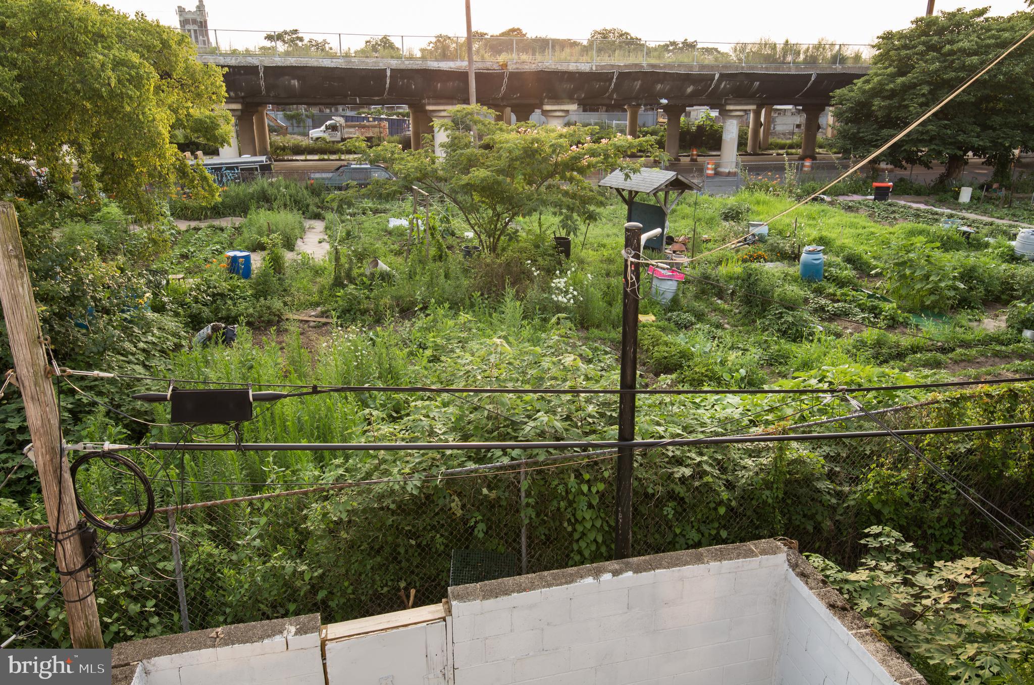 POINT BREEZE - Residential