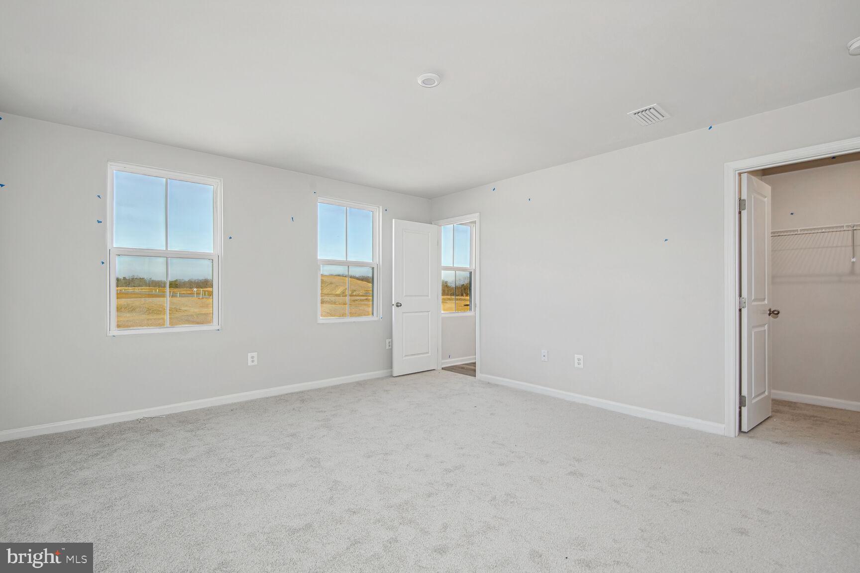 SOUTH BROOK - Residential