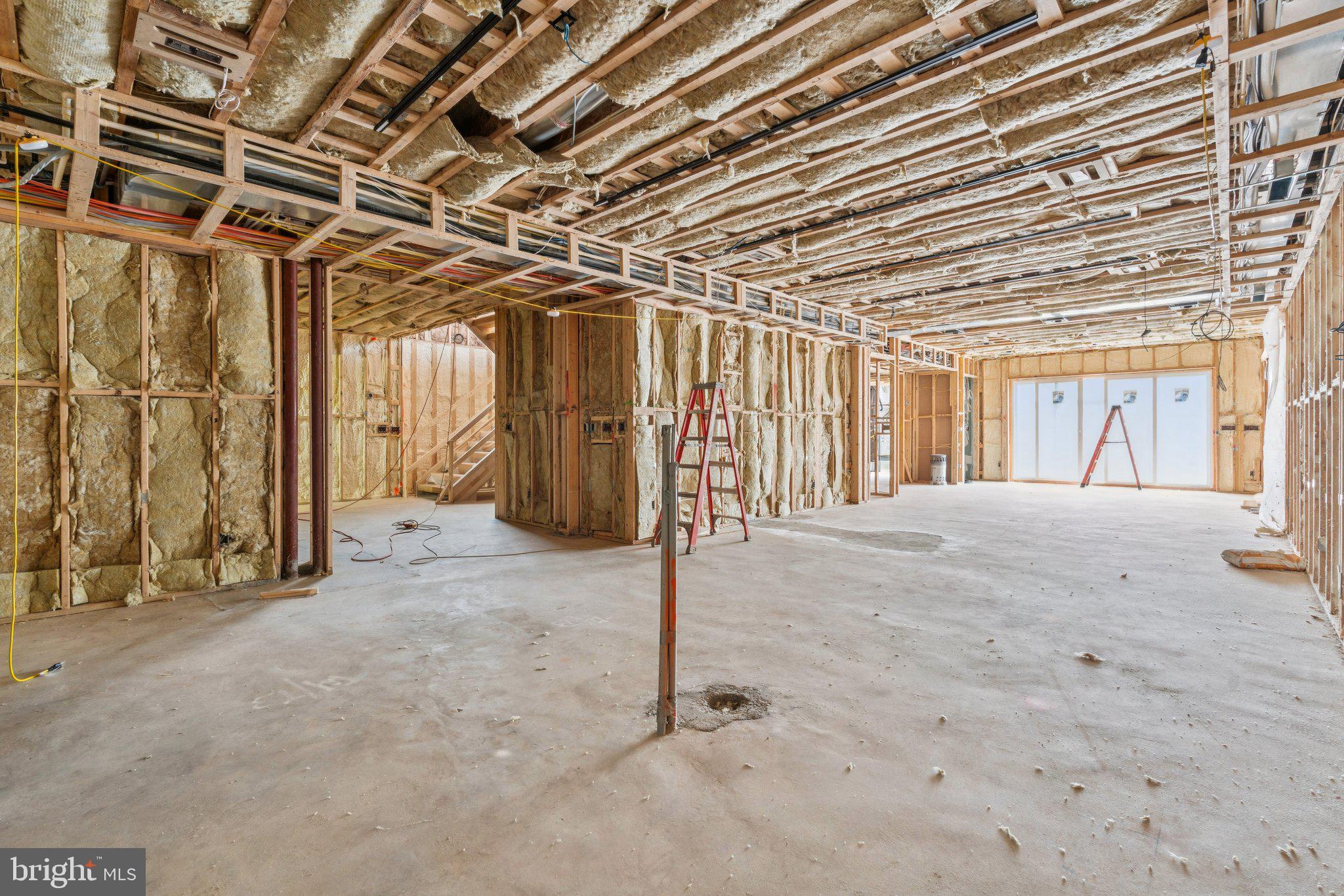 CREIGHTON FARMS - Residential