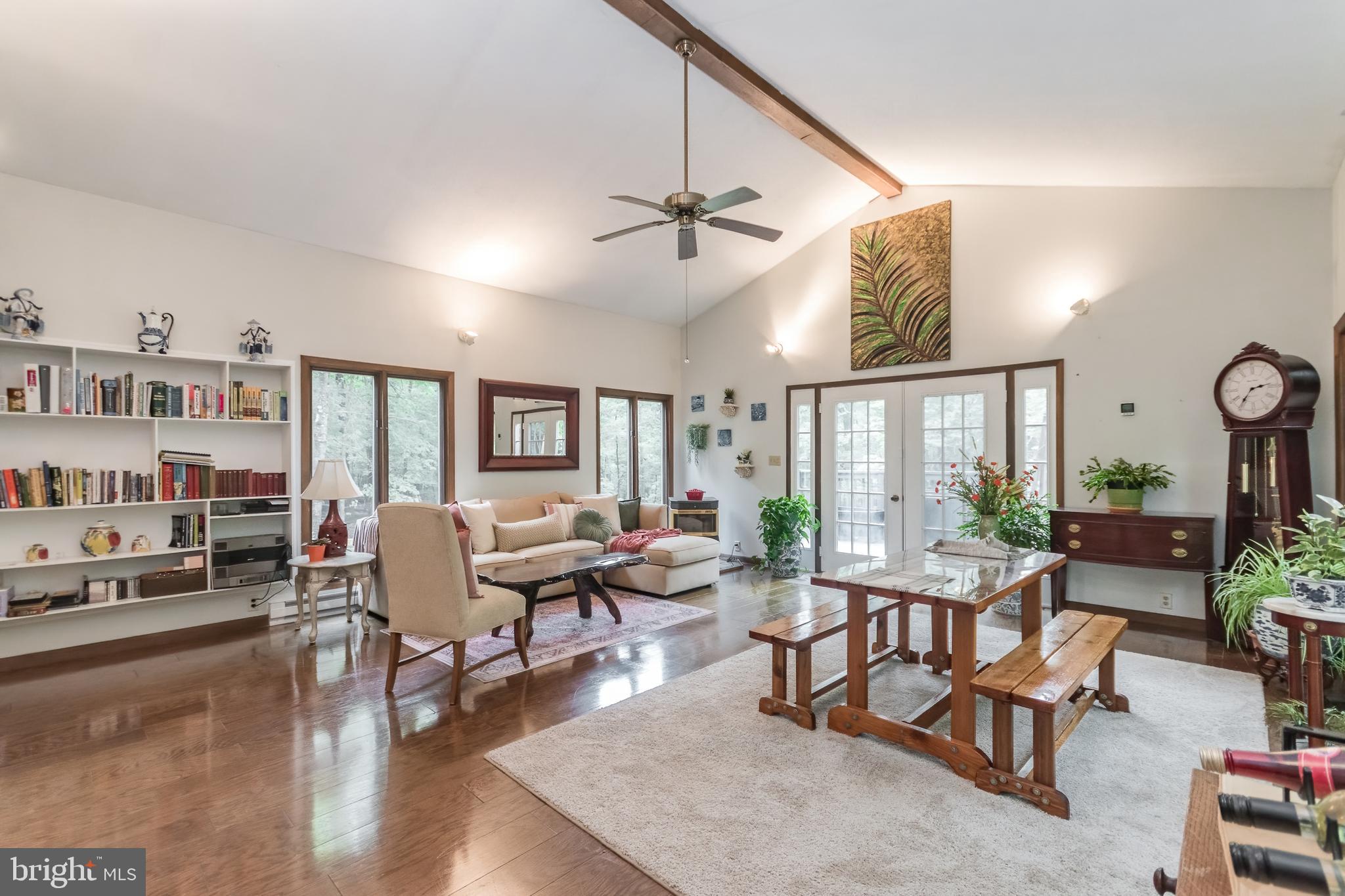 THE WOODS RESORT - Residential