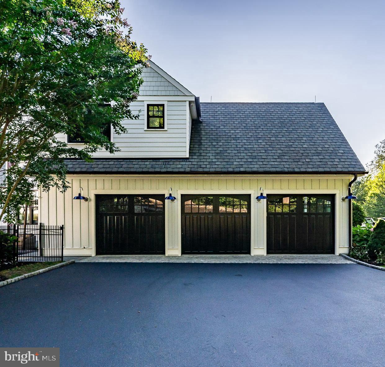 BROOKLANDS - Residential