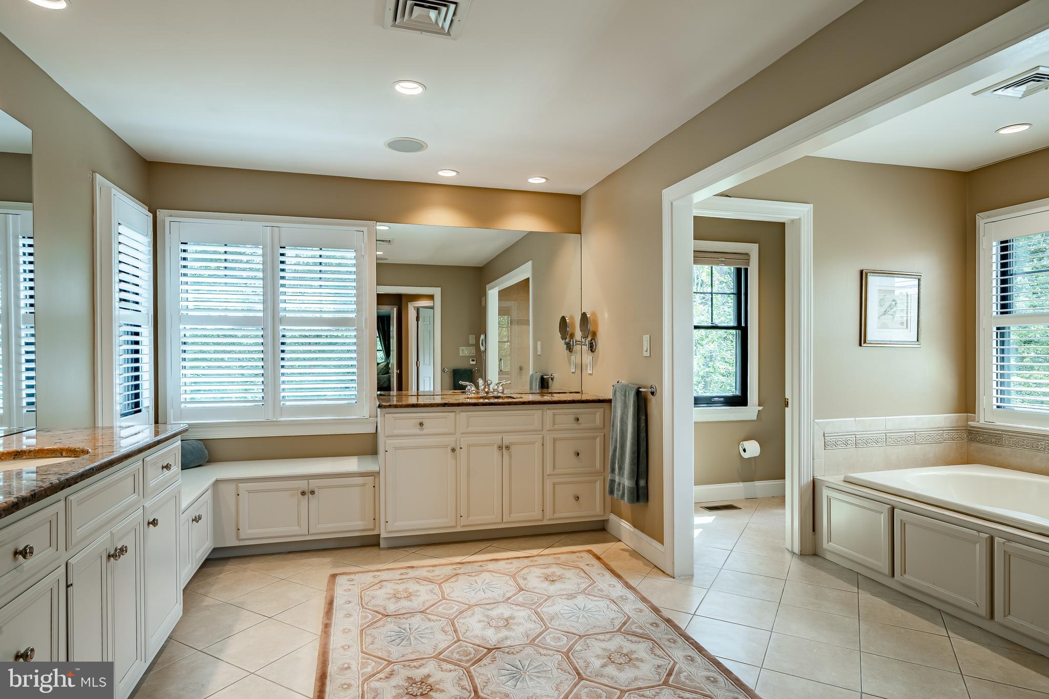 BROOKLANDS - Residential