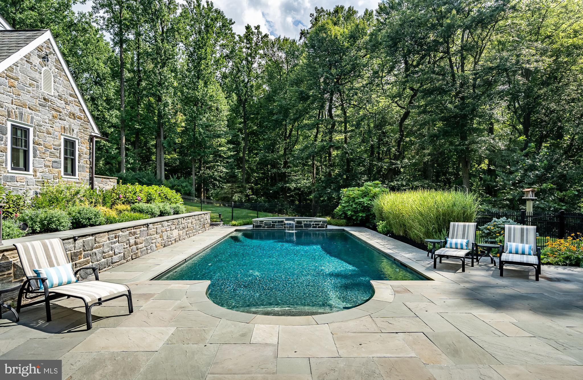 BROOKLANDS - Residential