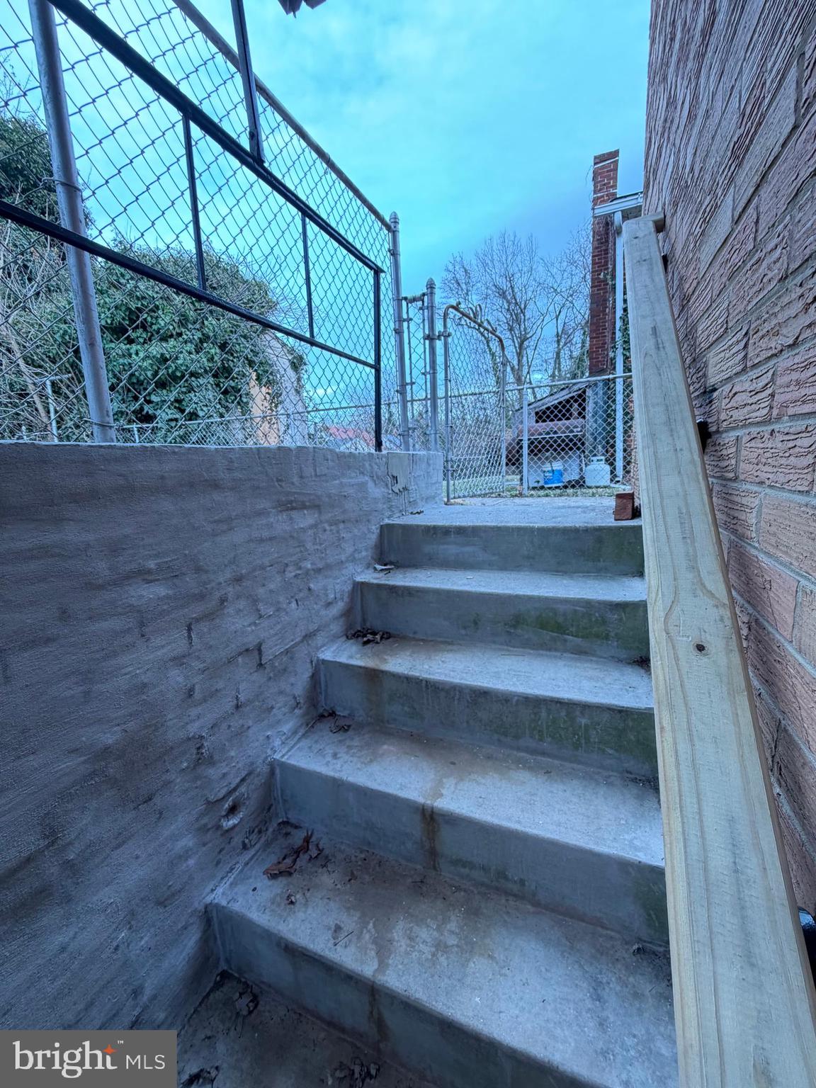 BRADBURY HEIGHTS - Residential