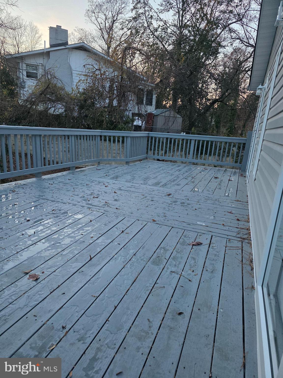 BURGUNDY FARM - Residential Lease