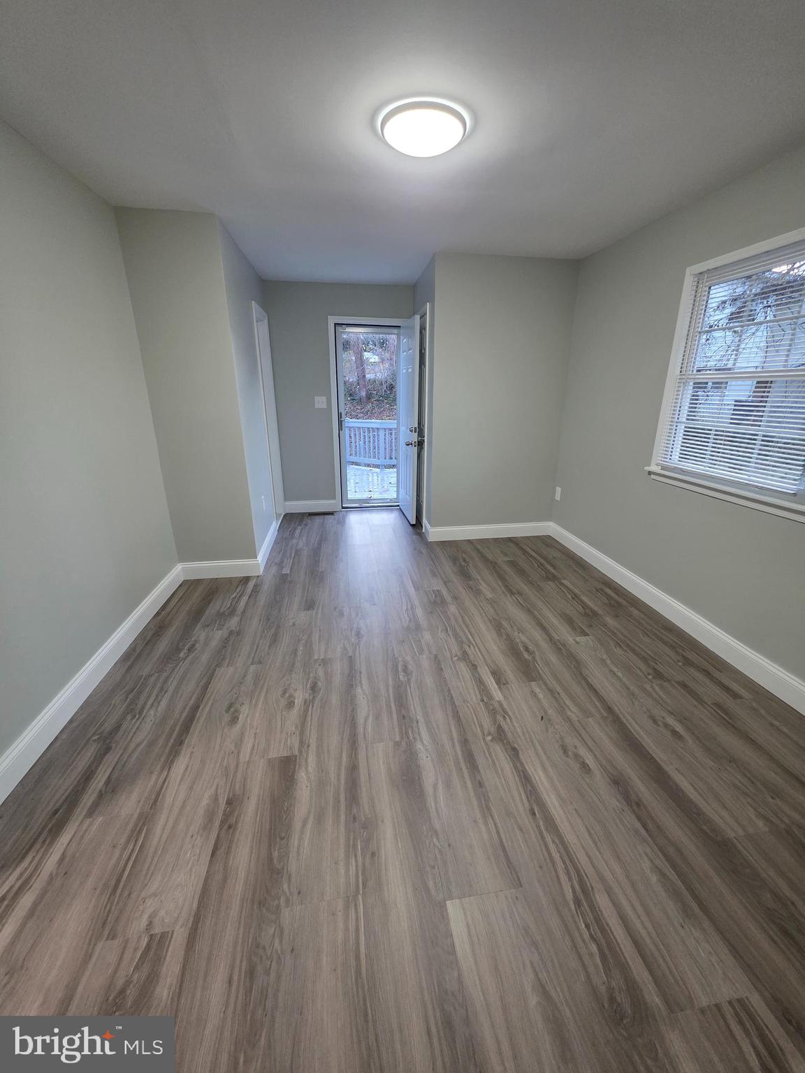 BURGUNDY FARM - Residential Lease