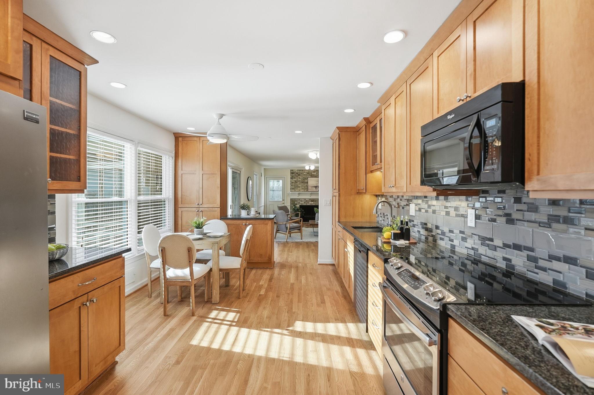 HIGHLAND STONE - Residential