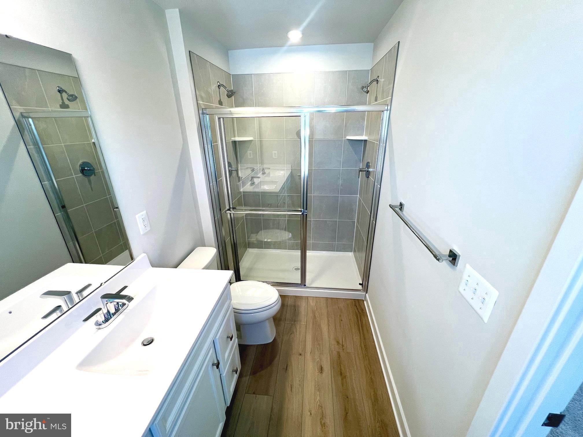 HERITAGE CROSSING - Residential Lease