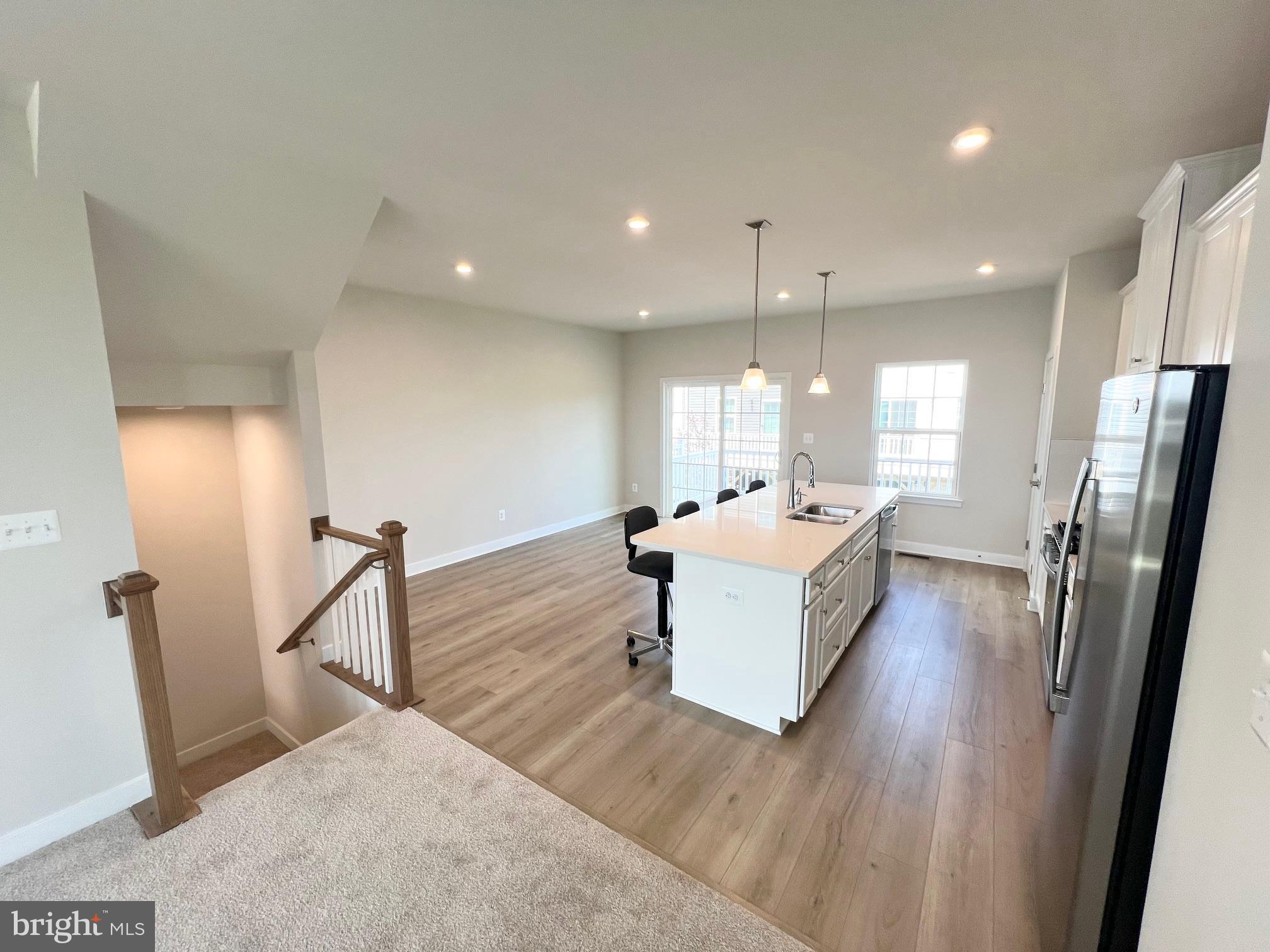 HERITAGE CROSSING - Residential Lease