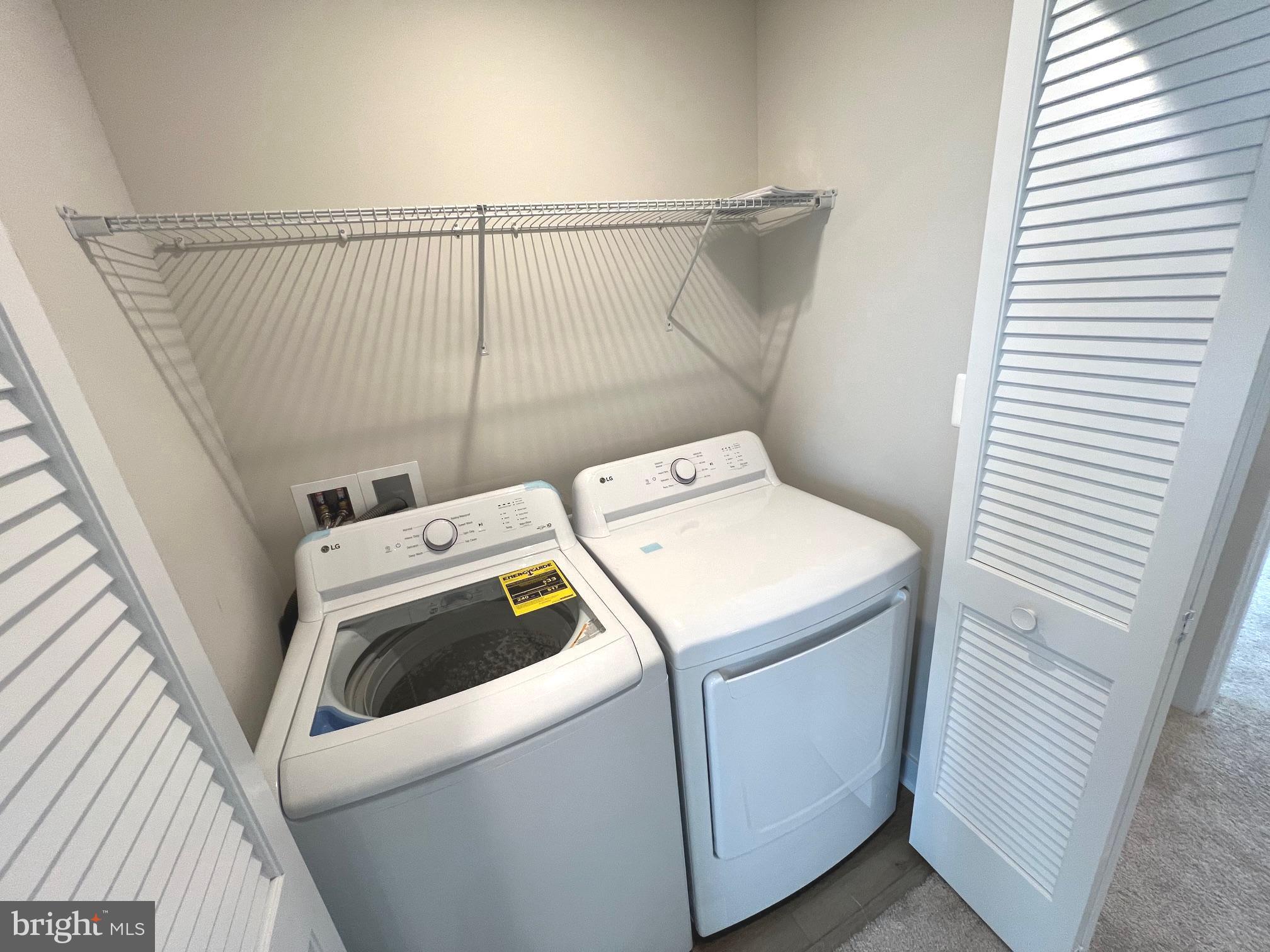 HERITAGE CROSSING - Residential Lease