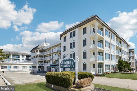 Condo For Sale - 217 Beach Avenue #207<br/> CAPE MAY, NJ 08204