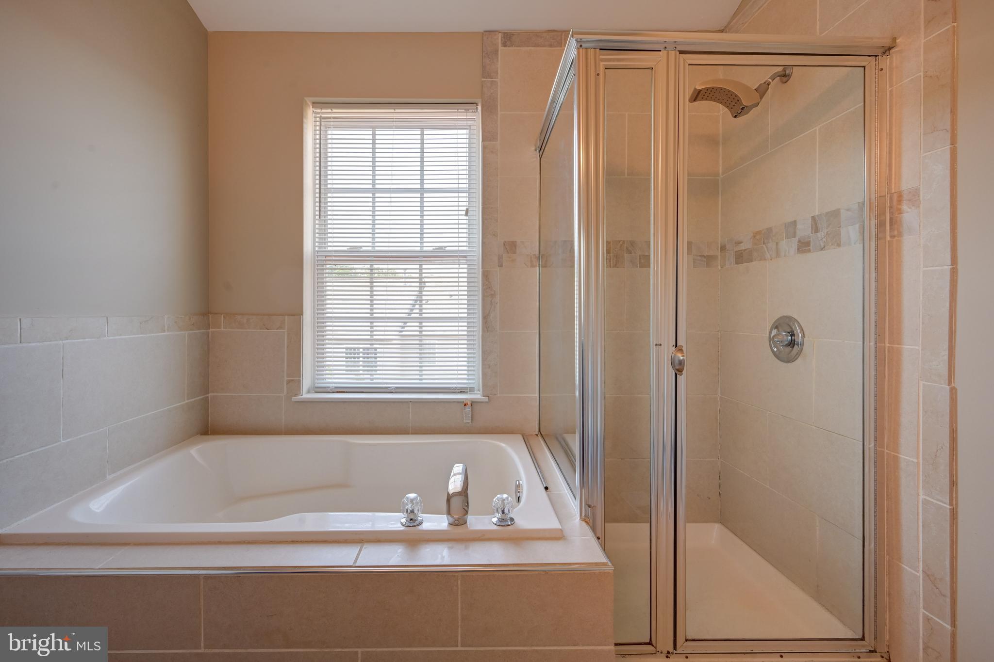 LYONS GATE - Residential Lease