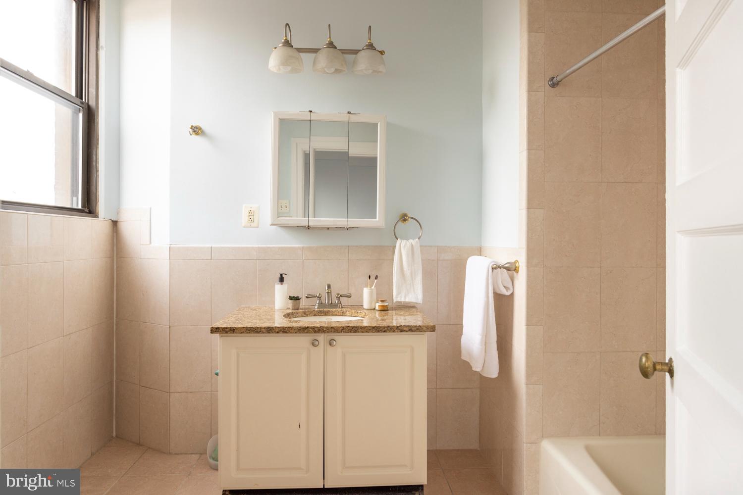 WASHINGTON SQ WEST - Residential Lease