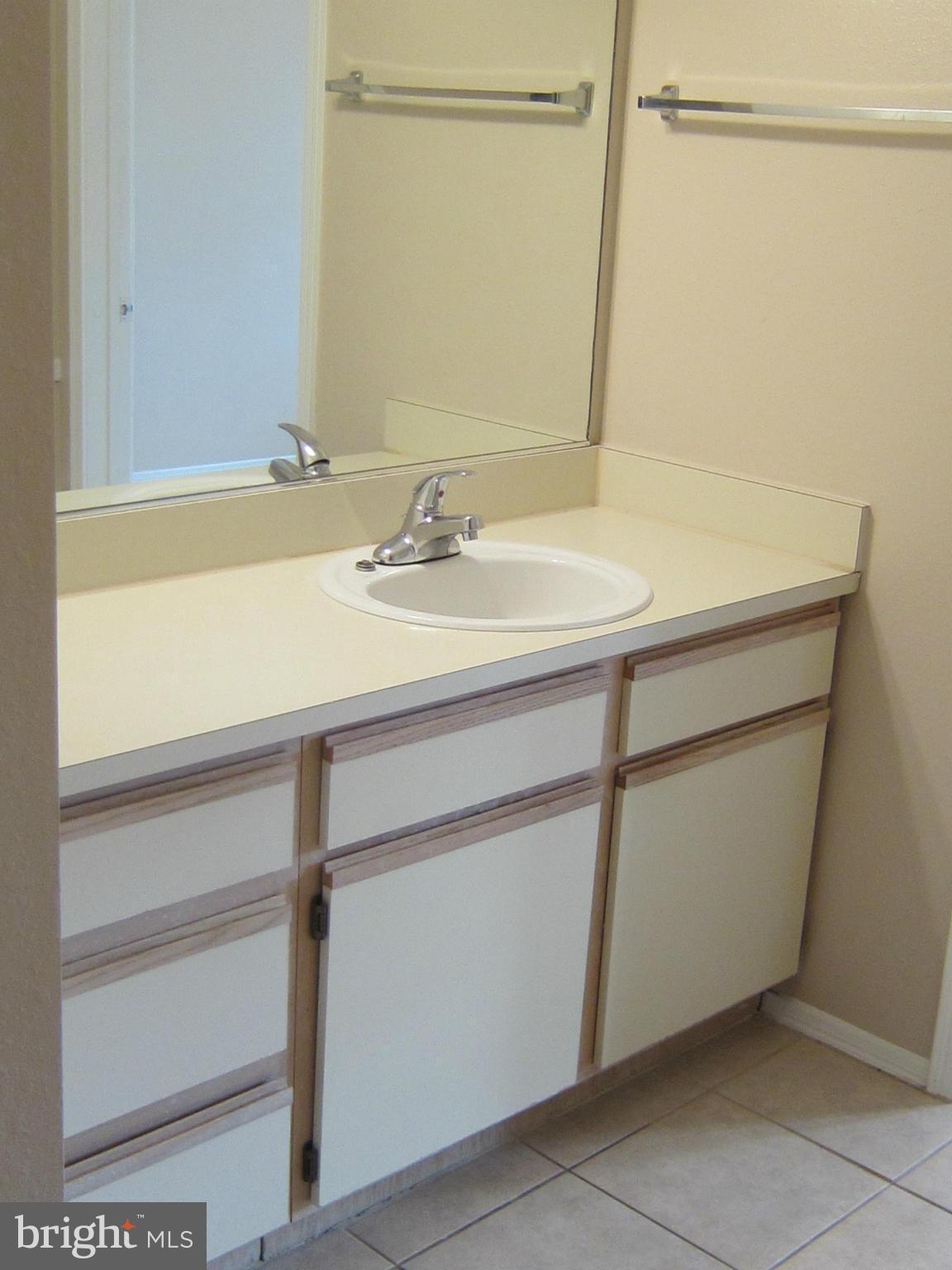 POINTE AT PARK CENTER - Residential Lease